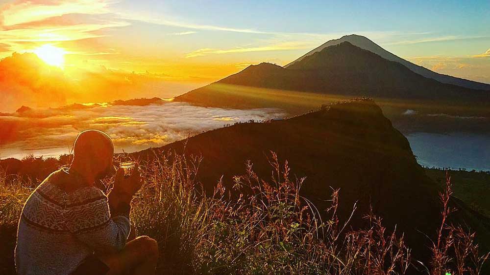 Sunrise Trekking Gunung Batur